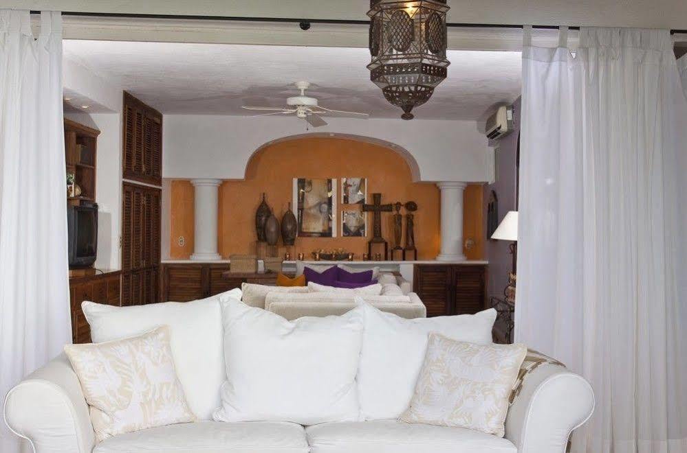 Casa Louisa Hotel ปูแอร์โตบาญาร์ตา ภายนอก รูปภาพ